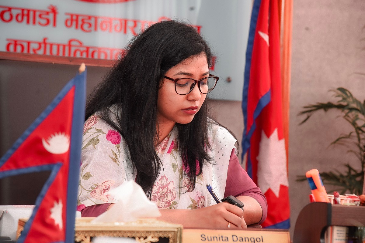 अभिलेखन र प्रतिवेदन समयमै पेश गर्न उपप्रमुख डंगोलको निर्देशन